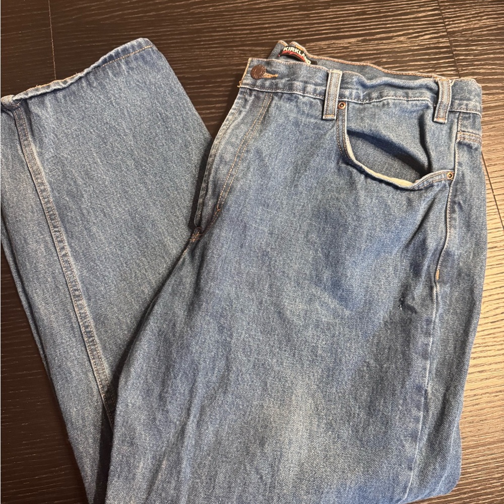 Kirkland Signature Relaxed Fit Blue Jeans